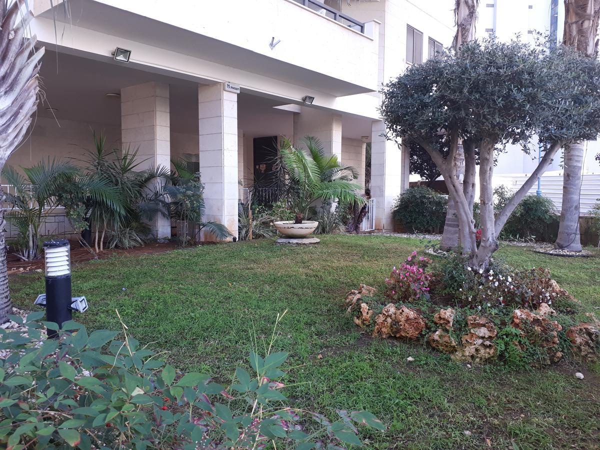 Apartment 2 Bedrooms Central Location Așdod Exterior foto